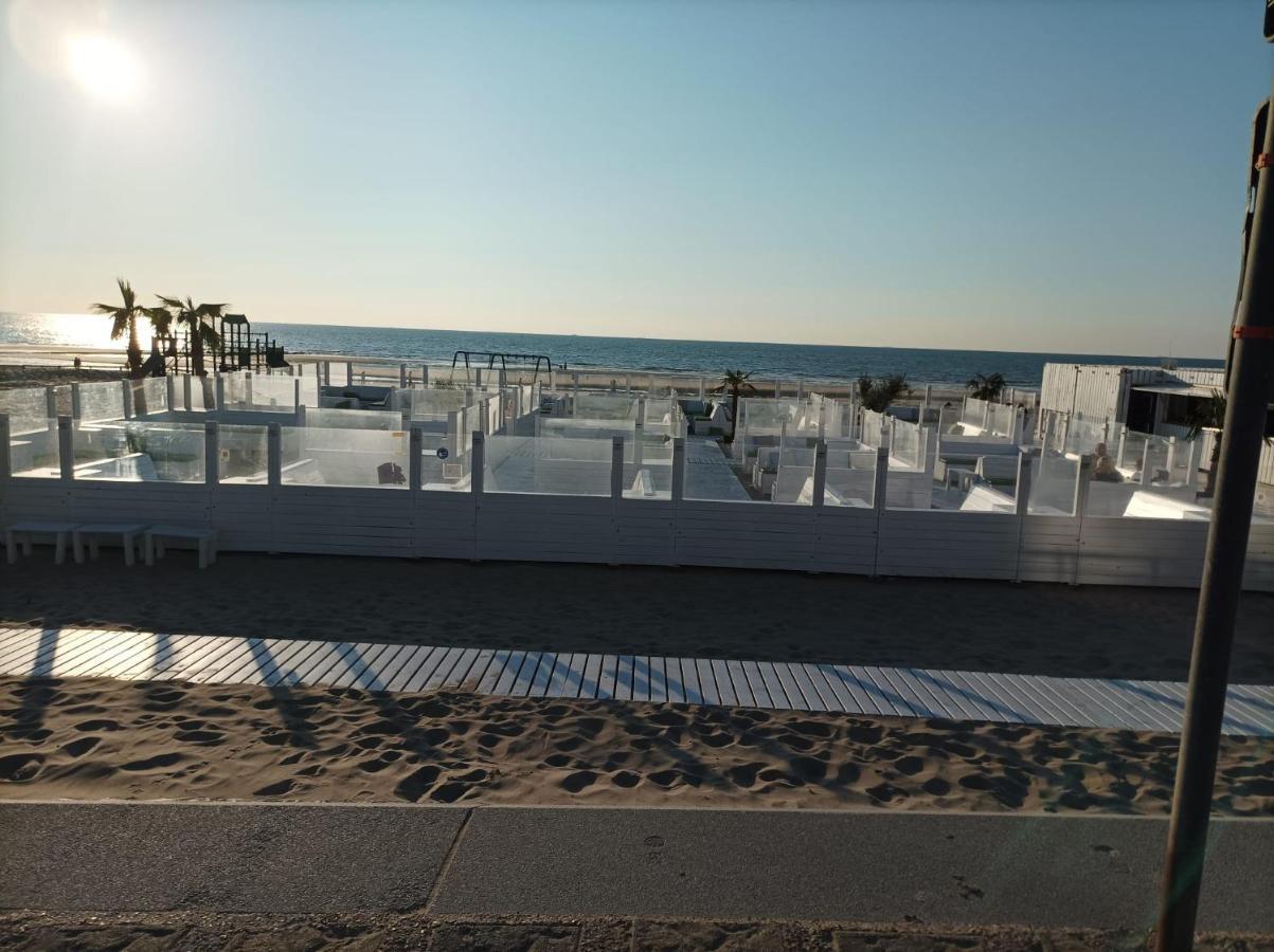 אוסטנדה Frontaal Zeezicht In Appartement De Strandjutter מראה חיצוני תמונה